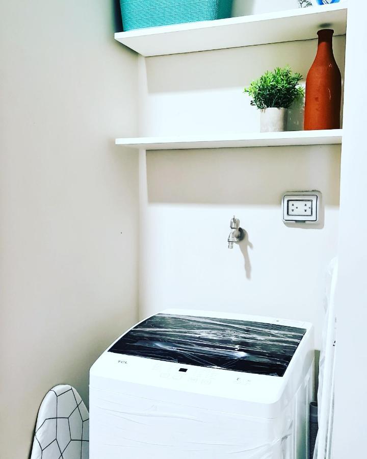 Luxe Bonifacio Global City Taguig Uptown Condo Hotel 1 Bedroom Suite Exteriör bild