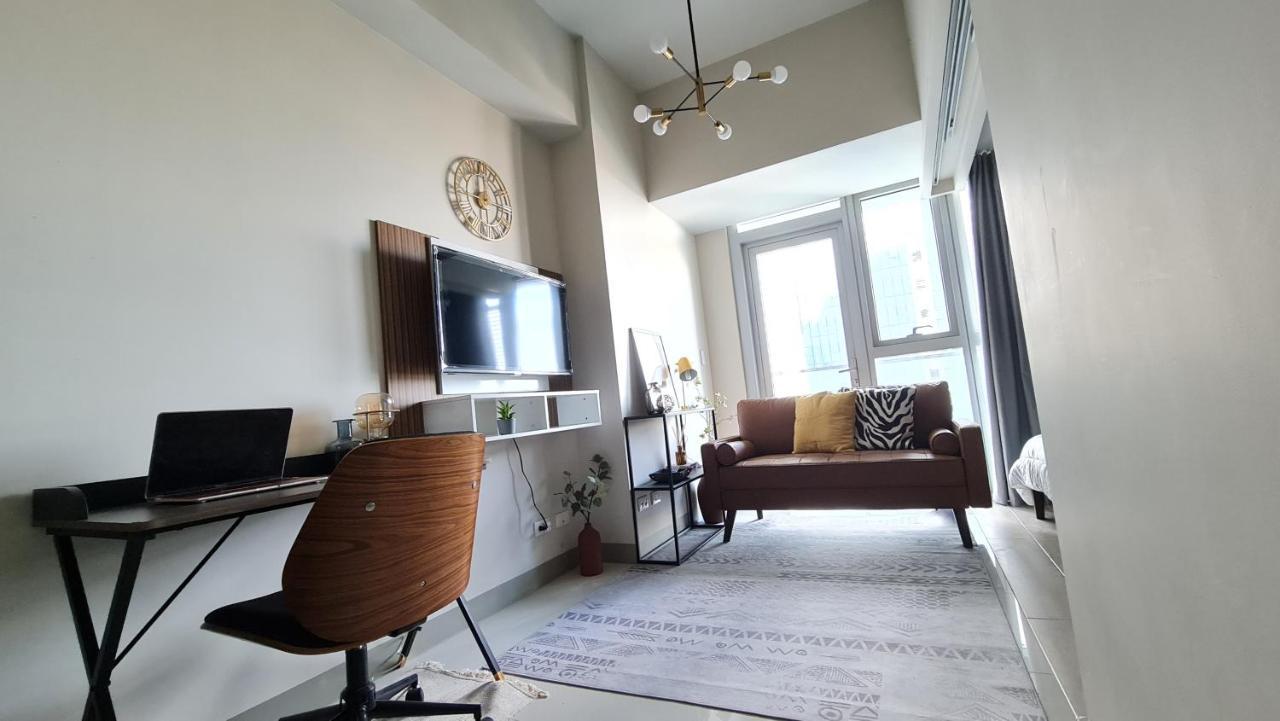 Luxe Bonifacio Global City Taguig Uptown Condo Hotel 1 Bedroom Suite Exteriör bild