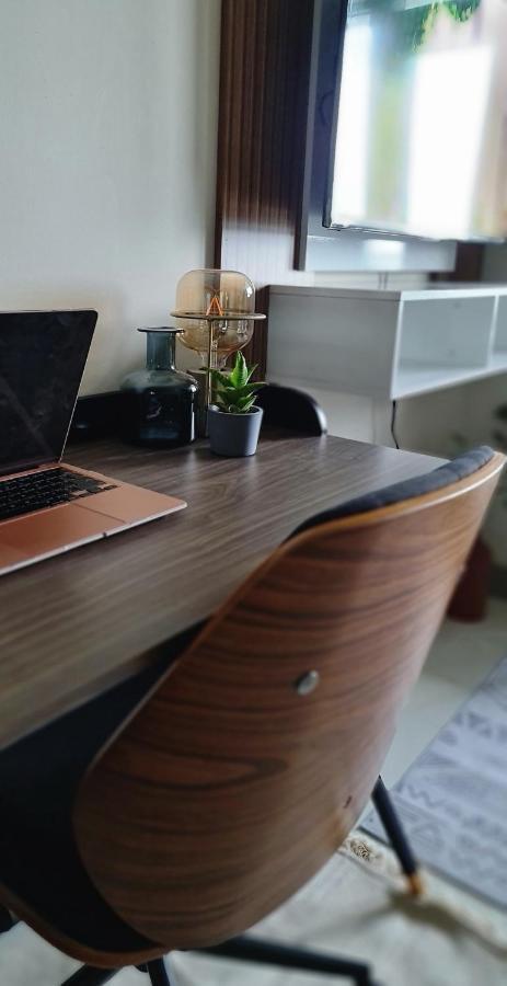 Luxe Bonifacio Global City Taguig Uptown Condo Hotel 1 Bedroom Suite Exteriör bild