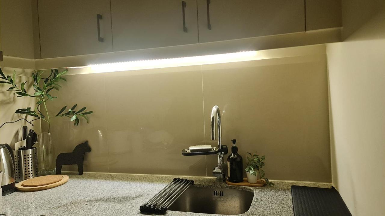 Luxe Bonifacio Global City Taguig Uptown Condo Hotel 1 Bedroom Suite Exteriör bild